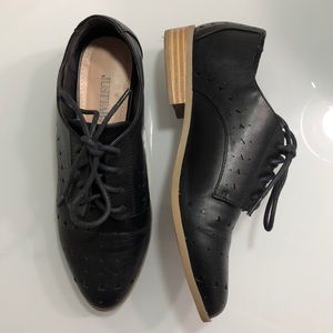 Black Oxford